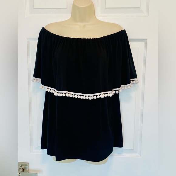 Bundle of 7 Super cute blouses! - Picture 9 of 9